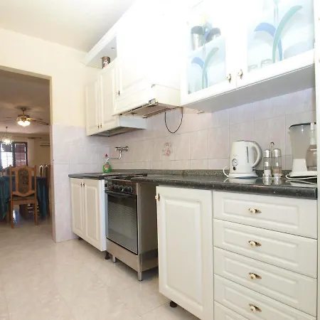 House Mladen 2073 Holiday home *