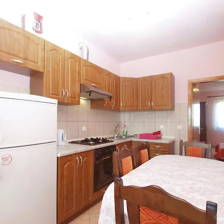 Hébergement de vacances House Mladen 2073