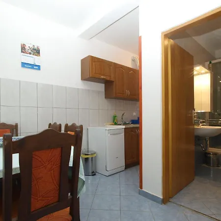 House Mladen 2073 Hébergement de vacances